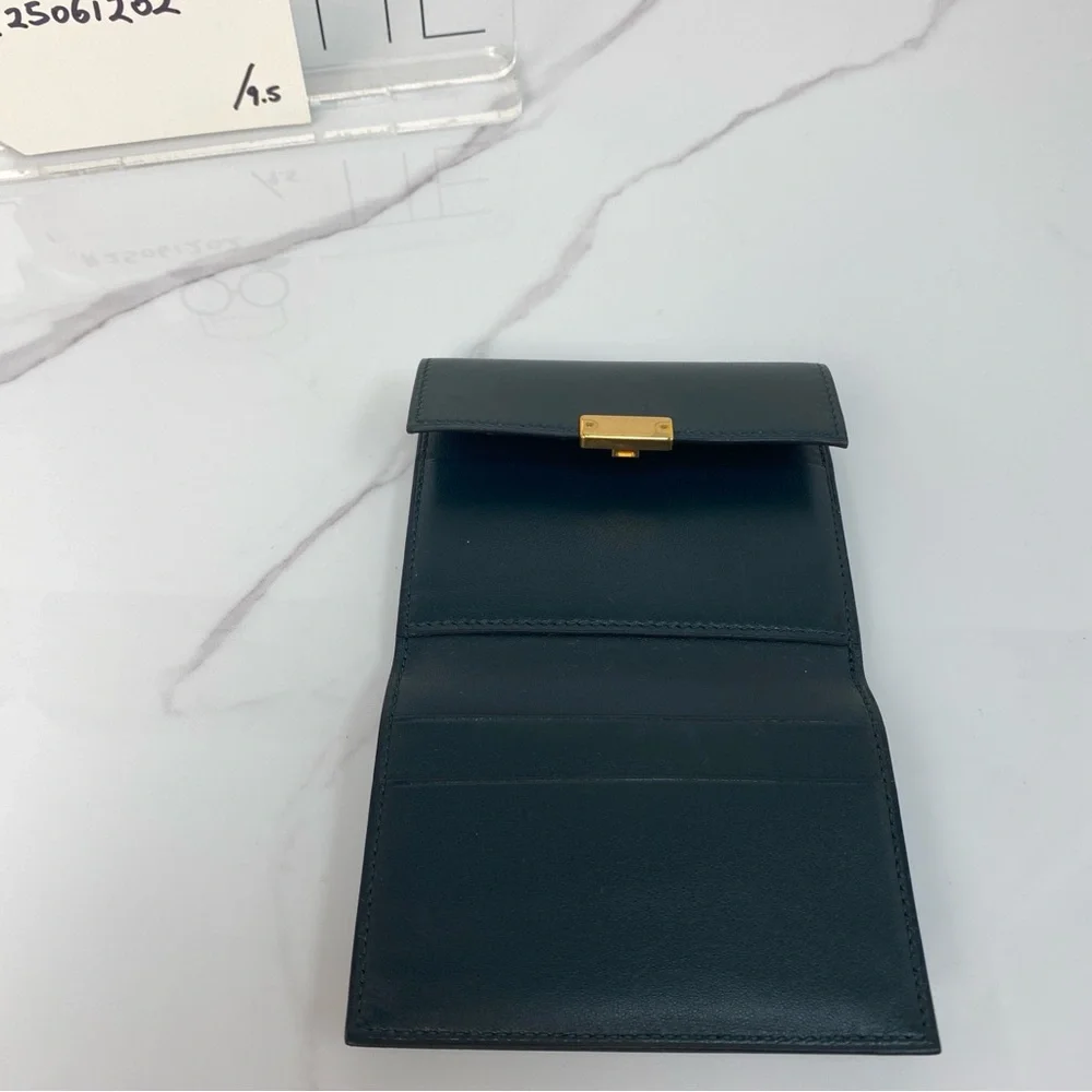 Hermès Clic 12 Wallet - Picture 7 of 7